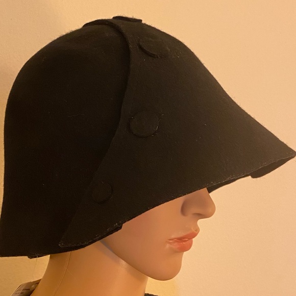 Liz Claiborne Wool Hat - Picture 2 of 7
